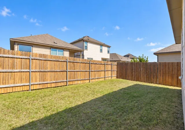 Photo 29 of Single family home for sale at 116 Rowdy Yates Way, Jarrell, TX 76537 | MLS# 6374532 | Listing updated on 2026-10-28