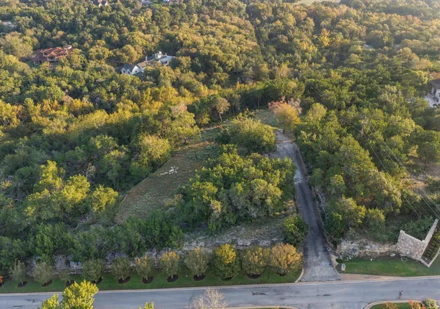 Photo 2 of Land for sale at 3664 Lost Crk Blvd, Austin, TX 78735 | MLS# 3699094 | Listing updated on 2026-10-27