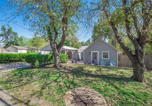 Photo 1 of Single family home for sale at 8203 Longview Rd, Austin, TX 78745 | MLS# 8988354 | Listing updated on 2026-10-24