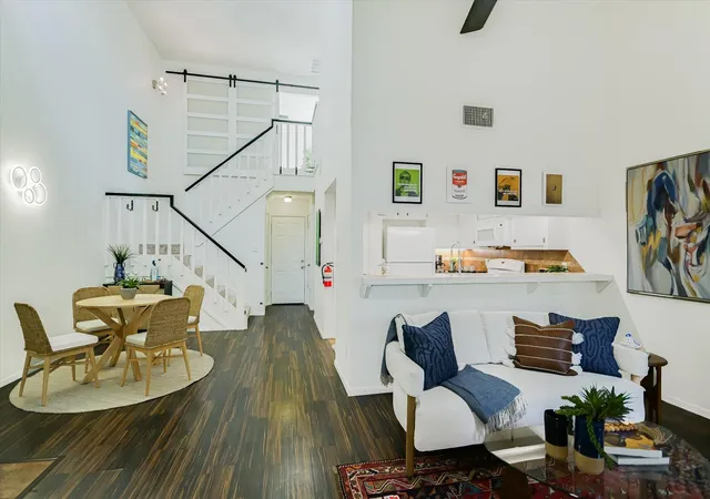 Photo 3 of Condo for sale at 1010 W Rundberg Ln #31, Austin, TX 78758 | MLS# 1667938 | Listing updated on 2026-10-29
