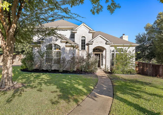 Photo 1 of Single family home for sale at 6 Wooded Way, Round Rock, TX 78664 | MLS# 2628261 | Listing updated on 2026-10-29