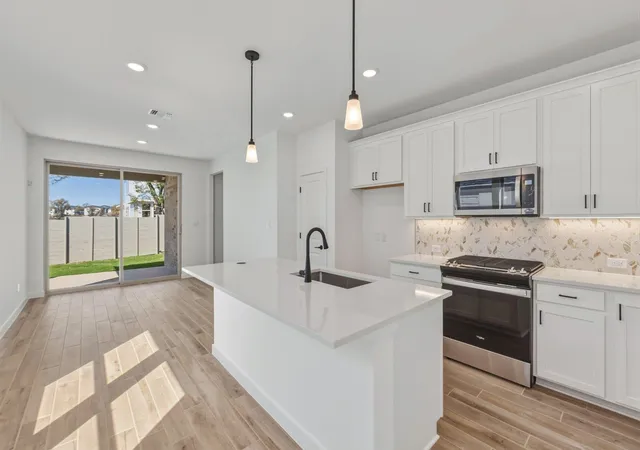 Photo 3 of Single family home for sale at 1721 Sunlight Ter, Georgetown, TX 78628 | MLS# 1160154 | Listing updated on 2026-10-27