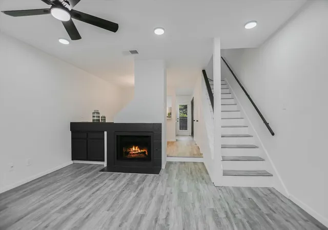 Photo 1 of Townhouse for sale at 11821 Bittern Holw #5, Austin, TX 78758 | MLS# 2125579 | Listing updated on 2026-10-27