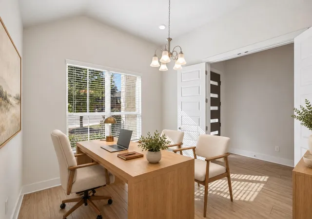 Photo 2 of Single family home for sale at 621 Pinnacle View Dr, Georgetown, TX 78628 | MLS# 2471956 | Listing updated on 2026-10-23