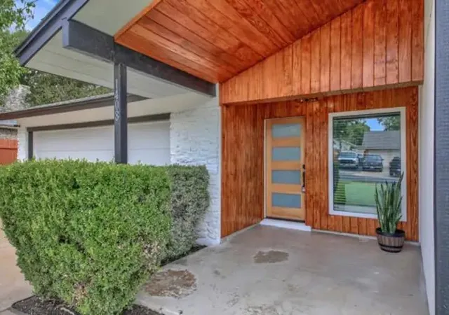 Photo 1 of Single family home for sale at 1408 Fairfield Dr, Austin, TX 78758 | MLS# 5505675 | Listing updated on 2026-10-28