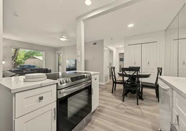 Condo for sale at 8210 Bent Tree Rd #116, Austin, TX 78759 | MLS# 1185520