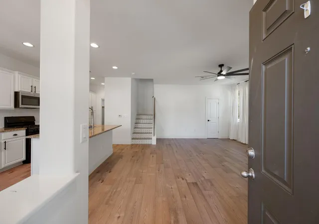 Photo 3 of Single family home for sale at 13700 Sage Grouse Dr #1601, Austin, TX 78729 | MLS# 5917121 | Listing updated on 2026-10-25