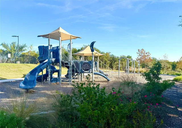 Photo 3 of Single family home for sale at 105 Plumfield Cv, Georgetown, TX 78628 | MLS# 3384006 | Listing updated on 2026-10-23