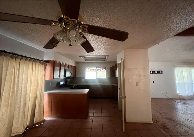 Photo 3 of Sale Pending at 1900 Klattenhoff Dr, Austin, TX 78728 | MLS# 7803221 | Listing updated on 2026-10-28