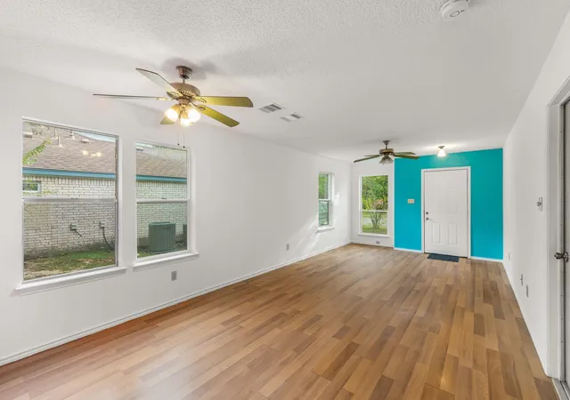 Photo 1 of Single family home for sale at 806 Cactus Bnd Dr, Pflugerville, TX 78660 | MLS# 4797830 | Listing updated on 2026-10-28