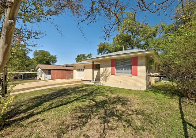 Photo 2 of Single family home for sale at 2104 Lanier Dr, Austin, TX 78757 | MLS# 4670285 | Listing updated on 2026-10-23