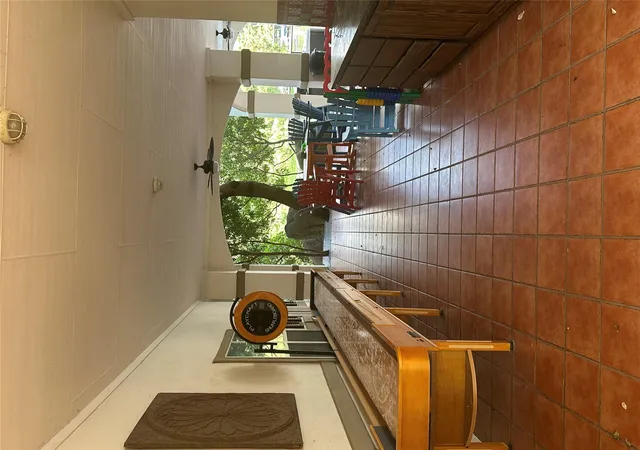 Photo 3 of Single family home for sale at 327 Elm Lodge Dr, Kingsland, TX 78639 | MLS# 4933366 | Listing updated on 2026-10-26