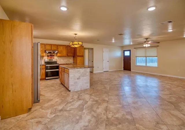 Photo 4 of Single family home for sale at 243 E Flag Crk Ranch Rd, Llano, TX 78643 | MLS# 1797753 | Listing updated on 2026-10-23