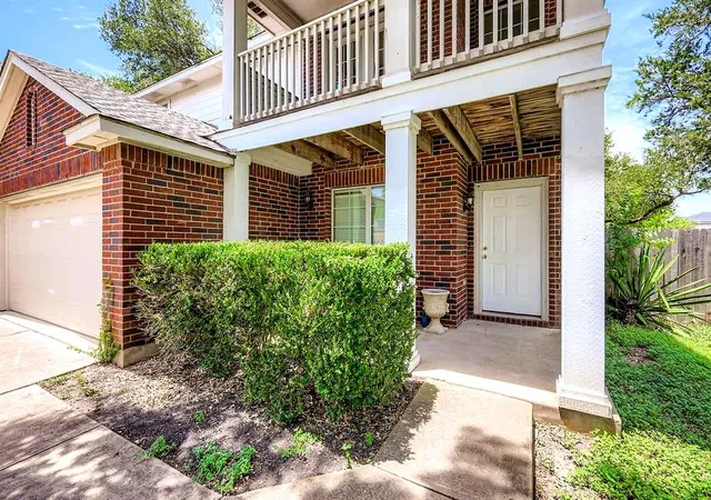 Photo 2 of Single family home for sale at 1900 Jesse Owens Dr, Austin, TX 78748 | MLS# 8889760 | Listing updated on 2026-10-24
