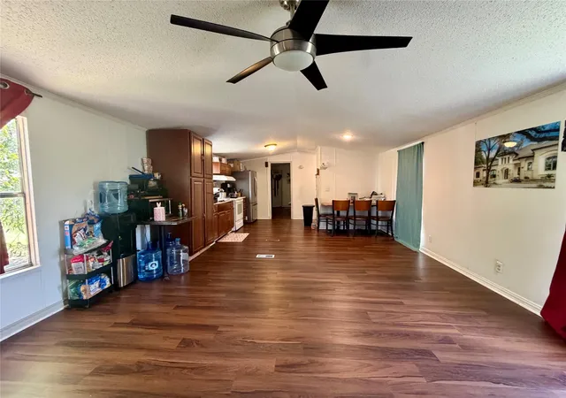 Photo 4 of Single family home for sale at 570 County Rd 306, Jarrell, TX 76537 | MLS# 2129405 | Listing updated on 2026-10-27