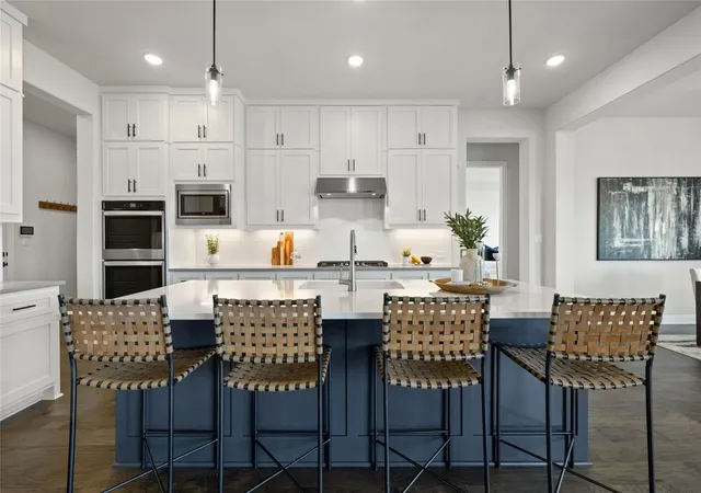 Photo 3 of Single family home for sale at 19302 Summit Glory Trl, Spicewood, TX 78669 | MLS# 4863276 | Listing updated on 2026-10-28