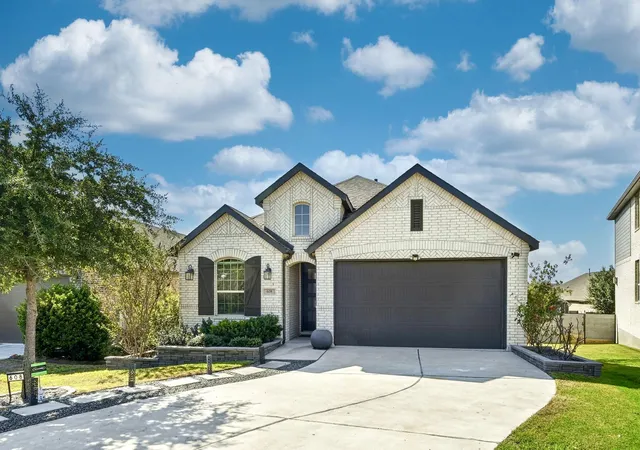 Photo 3 of Single family home for sale at 608 Pecan Btm Trl, Georgetown, TX 78628 | MLS# 2419061 | Listing updated on 2026-10-23