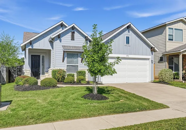 Photo 3 of Single family home for sale at 6016 Gerard Dr, Austin, TX 78744 | MLS# 1208296 | Listing updated on 2026-10-29