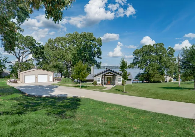 Single family home for sale at 10638 Circle Pt, Frankston, TX 75763 | MLS# 7494146