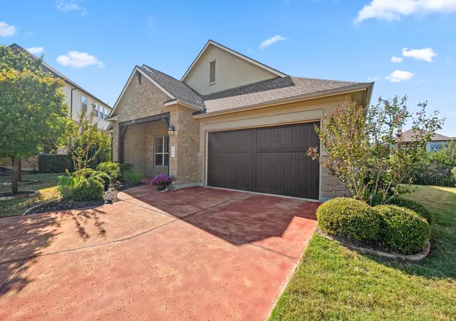 Photo 1 of Single family home for sale at 106 Edinburgh Isle Ct, Austin, TX 78738 | MLS# 8628616 | Listing updated on 2026-10-23