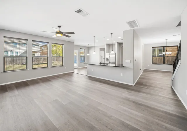 Photo 3 of Single family home for sale at 1512 SE Arial Dr, Austin, TX 78753 | MLS# 8100196 | Listing updated on 2026-10-24