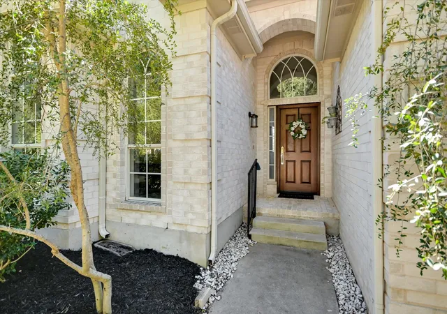 Photo 2 of Single family home for sale at 11117 Bexley Ln, Austin, TX 78739 | MLS# 5180611 | Listing updated on 2026-10-23