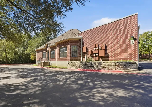 Photo 1 of Condo for sale at 5515 Davis Ln #11, Austin, TX 78749 | MLS# 8666772 | Listing updated on 2026-10-26