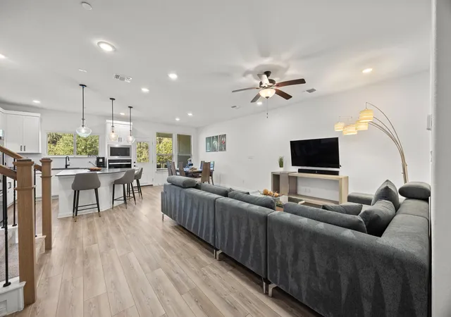 Photo 4 of Condo for sale at 2725 Woodall Dr #902, Cedar Park, TX 78613 | MLS# 6763198 | Listing updated on 2026-10-24