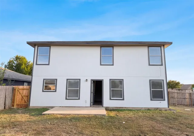 Photo 4 of Single family home for sale at 230 Phillips St, Hutto, TX 78634 | MLS# 4297380 | Listing updated on 2026-10-25