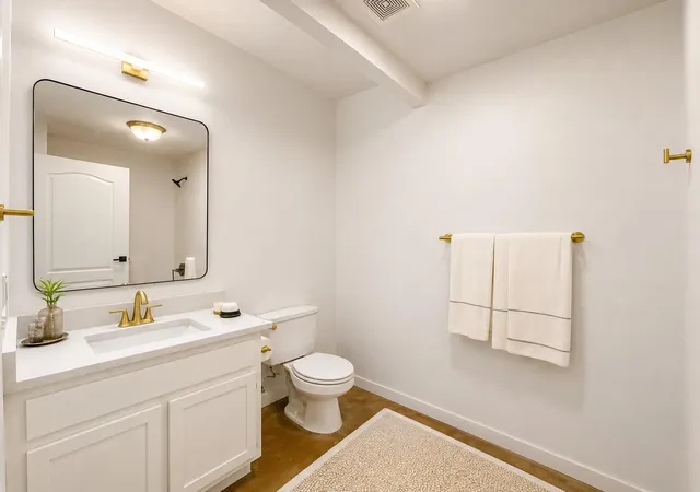 Photo 4 of House for sale at 5201 Bogey Ct, Austin, TX 78744 | MLS# 9369856 | Listing updated on 2026-10-26