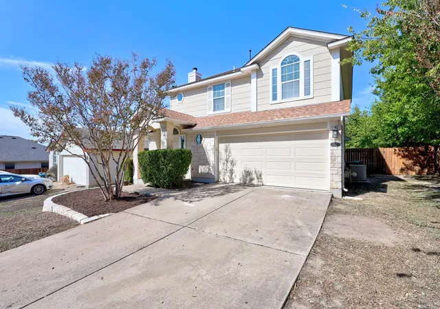 Photo 3 of Single family home for sale at 213 Cassandra Dr, Hutto, TX 78634 | MLS# 2112808 | Listing updated on 2026-10-24