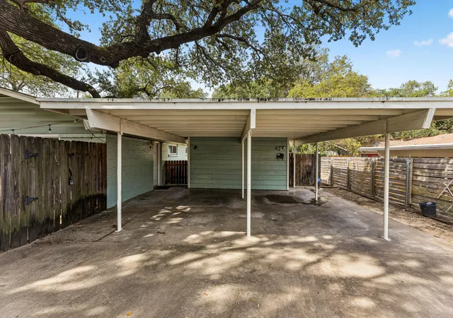 Photo 3 of House for sale at 2408 S 5th Street, Austin, TX 78704 | MLS# 7483978 | Listing updated on 2026-10-30