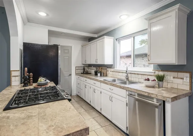 Photo 4 of Single family home for sale at 12905 Powderhorn St, Austin, TX 78727 | MLS# 5164915 | Listing updated on 2026-10-29