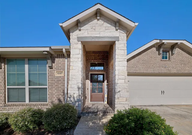 Photo 3 of Single family home for sale at 440 Saturnia Dr, Georgetown, TX 78628 | MLS# 5935953 | Listing updated on 2026-10-28