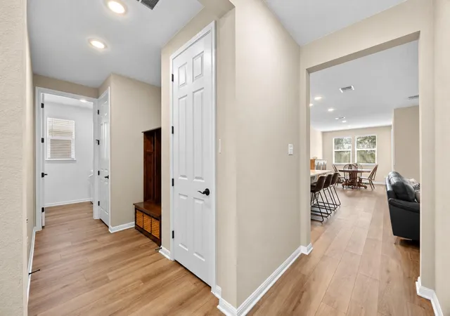 Photo 4 of Single family home for sale at 549 Raleigh Dr, Georgetown, TX 78633 | MLS# 4283222 | Listing updated on 2026-10-24