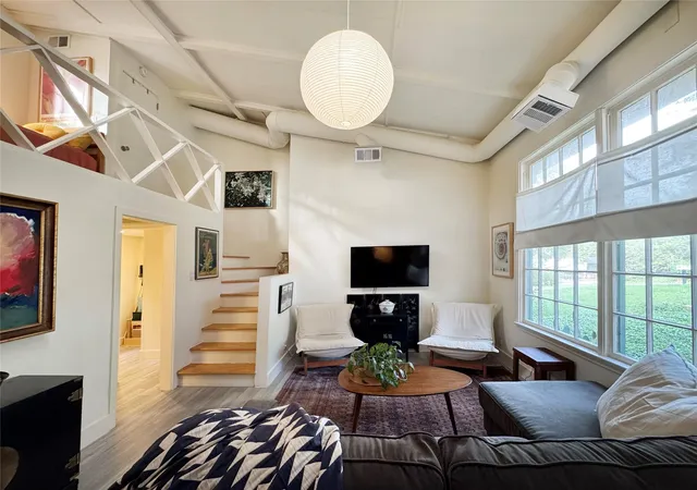 Photo 2 of Single family home for sale at 3302 Cherrywood Rd, Austin, TX 78722 | MLS# 8583051 | Listing updated on 2026-10-25