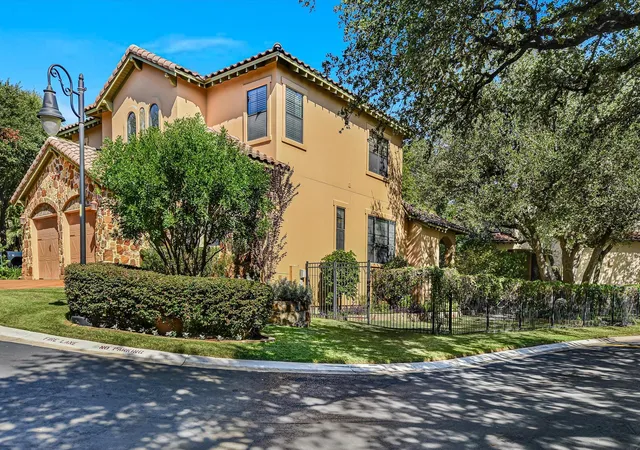 Photo 2 of Single family home for sale at 1036 Liberty Park Dr #19, Austin, TX 78746 | MLS# 2731364 | Listing updated on 2026-10-28