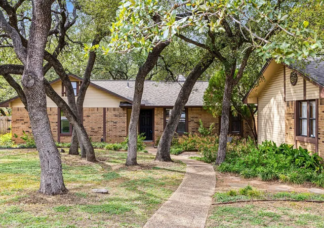 Photo 2 of Single family home for sale at 109 S Blue Ridge Pkwy, Cedar Park, TX 78613 | MLS# 7410756 | Listing updated on 2026-10-28