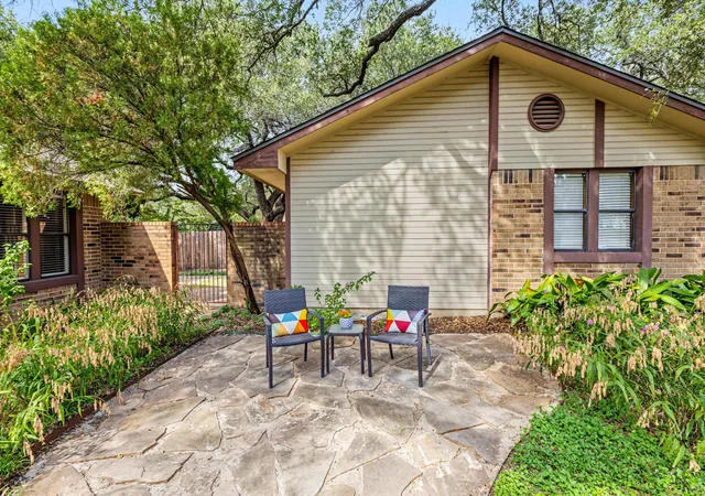 Photo 4 of Single family home for sale at 109 S Blue Ridge Pkwy, Cedar Park, TX 78613 | MLS# 7410756 | Listing updated on 2026-10-28