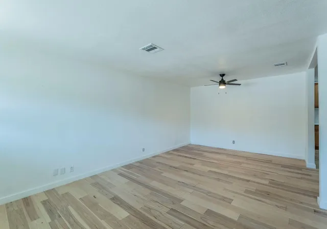 Photo 4 of Single family home for sale at 3106 Northeast Dr, Austin, TX 78723 | MLS# 7845523 | Listing updated on 2026-10-24