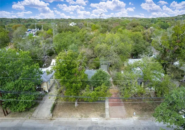 Photo 1 of Single family home for sale at 1236 W San Antonio St, San Marcos, TX 78666 | MLS# 1166489 | Listing updated on 2026-10-28
