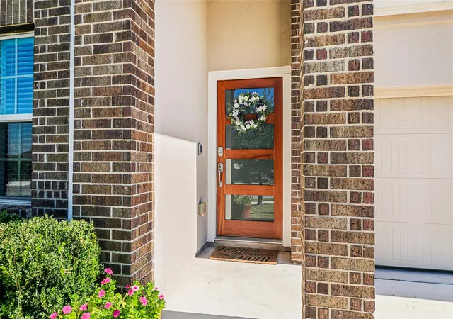 Photo 2 of Single family home for sale at 6409 Turin Ln, Round Rock, TX 78665 | MLS# 6661540 | Listing updated on 2026-10-28