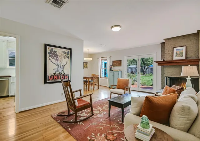 Photo 2 of Single family home for sale at 2604 Cavileer Ave, Austin, TX 78757 | MLS# 8388142 | Listing updated on 2026-10-27