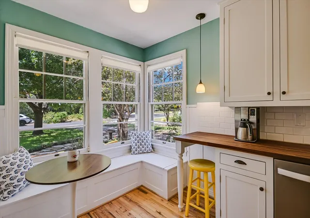 Photo 3 of Single family home for sale at 2604 Cavileer Ave, Austin, TX 78757 | MLS# 8388142 | Listing updated on 2026-10-27