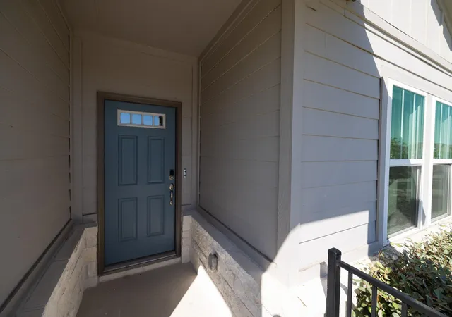 Photo 2 of Single family home for sale at 10213 Mager Ln, Hutto, TX 78634 | MLS# 9380290 | Listing updated on 2026-10-29