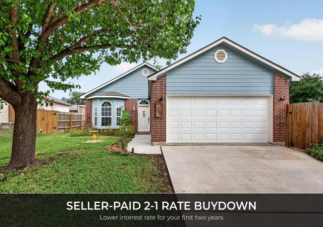 Photo 1 of Single family home for sale at 1100 Mira Loma Ln, San Marcos, TX 78666 | MLS# 8386220 | Listing updated on 2026-10-29