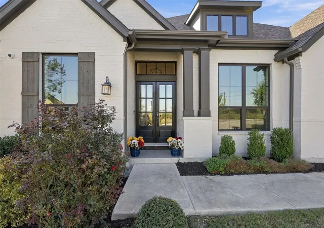 Photo 1 of Single family home for sale at 229 Fireside Rd, Austin, TX 78737 | MLS# 3086819 | Listing updated on 2026-10-26