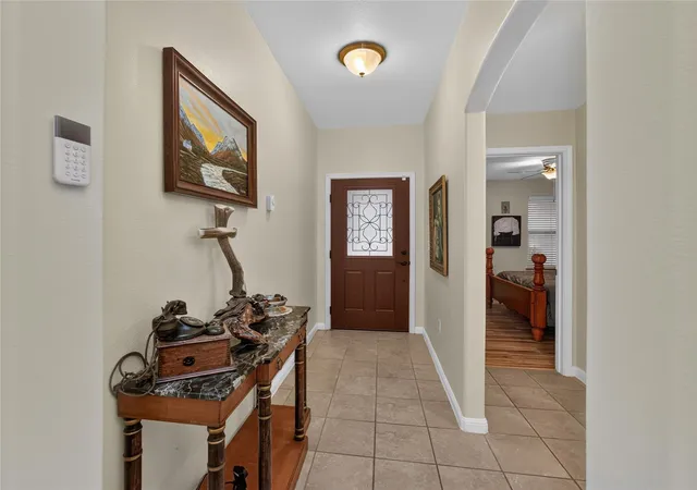 Photo 2 of Single family home for sale at 101 Collared Dove Cv, Kyle, TX 78640 | MLS# 4591877 | Listing updated on 2026-10-30