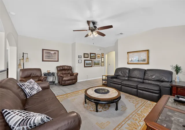 Photo 4 of Single family home for sale at 101 Collared Dove Cv, Kyle, TX 78640 | MLS# 4591877 | Listing updated on 2026-10-30