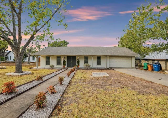 Photo 2 of Single family home for sale at 5500 Pendleton Ln, Austin, TX 78723 | MLS# 4465112 | Listing updated on 2026-10-27
